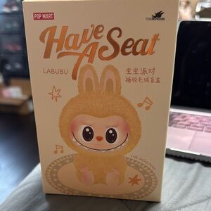 Have A Seat Labubu (ZiZi/purple)
